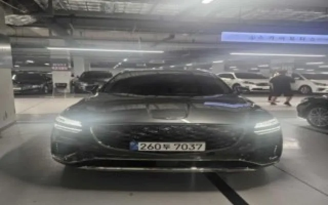 제네시스GV70 중고차 GV70 2.5T 가솔린 AWD 매물 사진 9 - 2024/08 27,181km