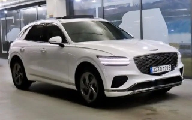 제네시스GV70 중고차 GV70 2.5T 가솔린 AWD 매물 사진 9 - 2026/07 8km