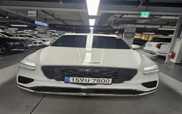 제네시스GV70 중고차 GV70 2.5T 가솔린 AWD 매물 사진 8 - 2024/07 7,384km